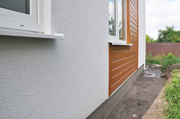 Affordable siding repair and maintenance services in Madisonville, LA